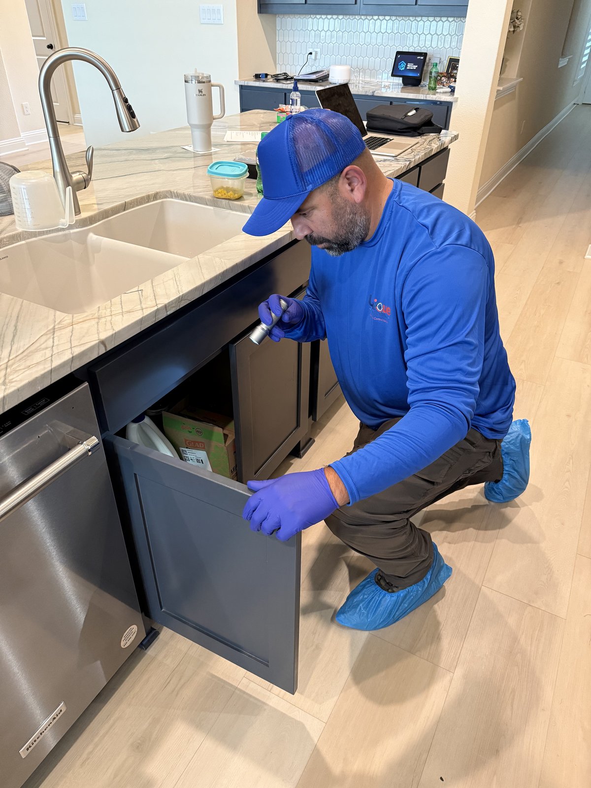Unique Pest Control team